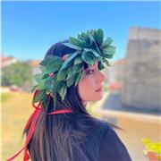 Neo laureata in scienze della formazione e dell’educazione, impartisce lezioni private di matematica e inglese per le classi delle scuole primarie